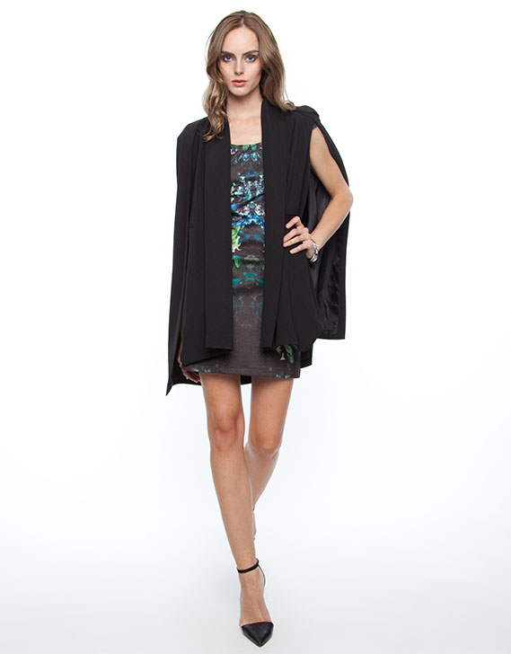 Elliatt Daydream Cape