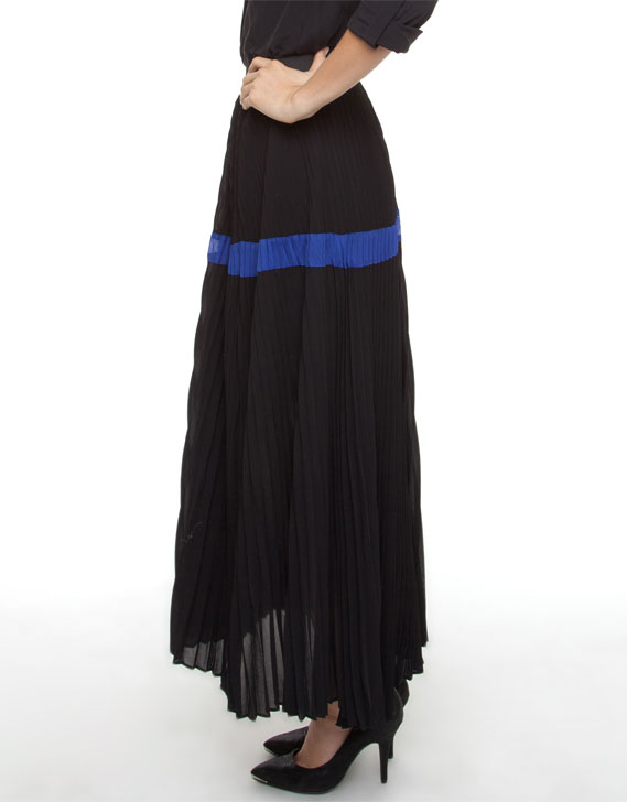 Decjuba Never Enough Pleat Maxi Skirt