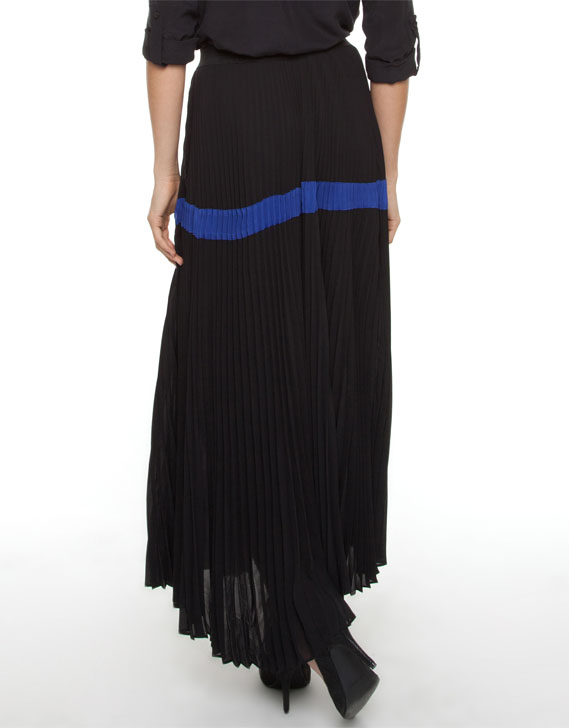 Decjuba Never Enough Pleat Maxi Skirt